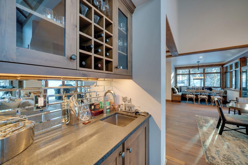 Wet Bar