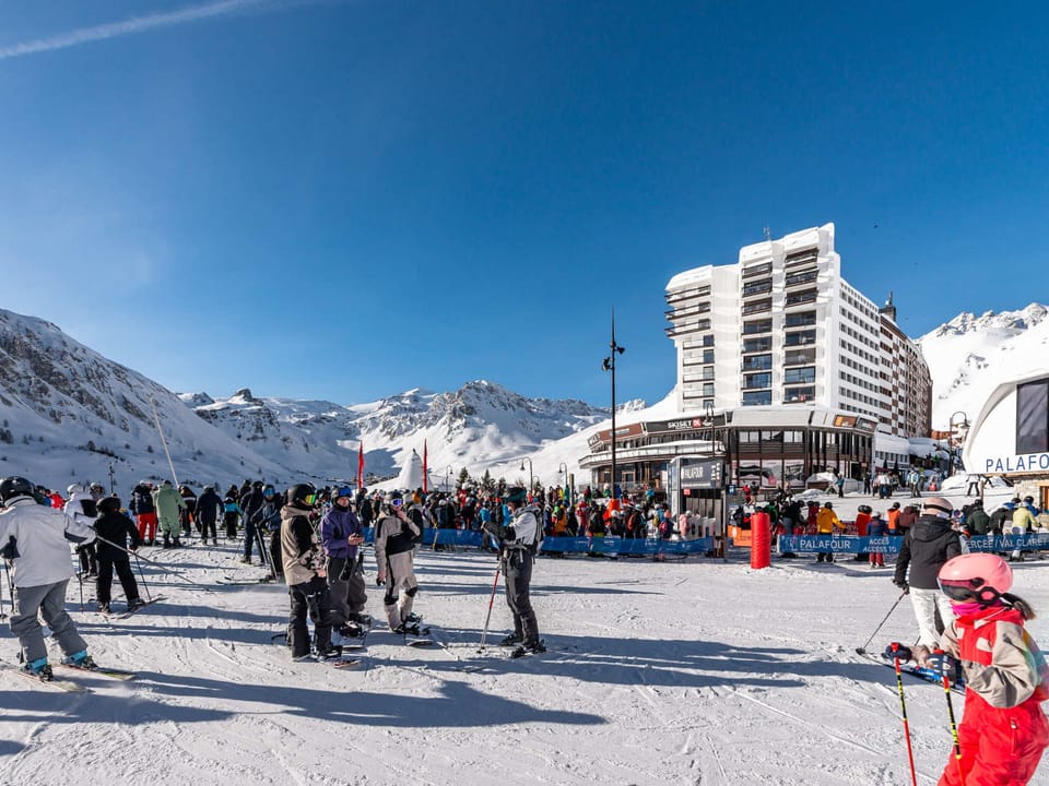 Snow and ski sports