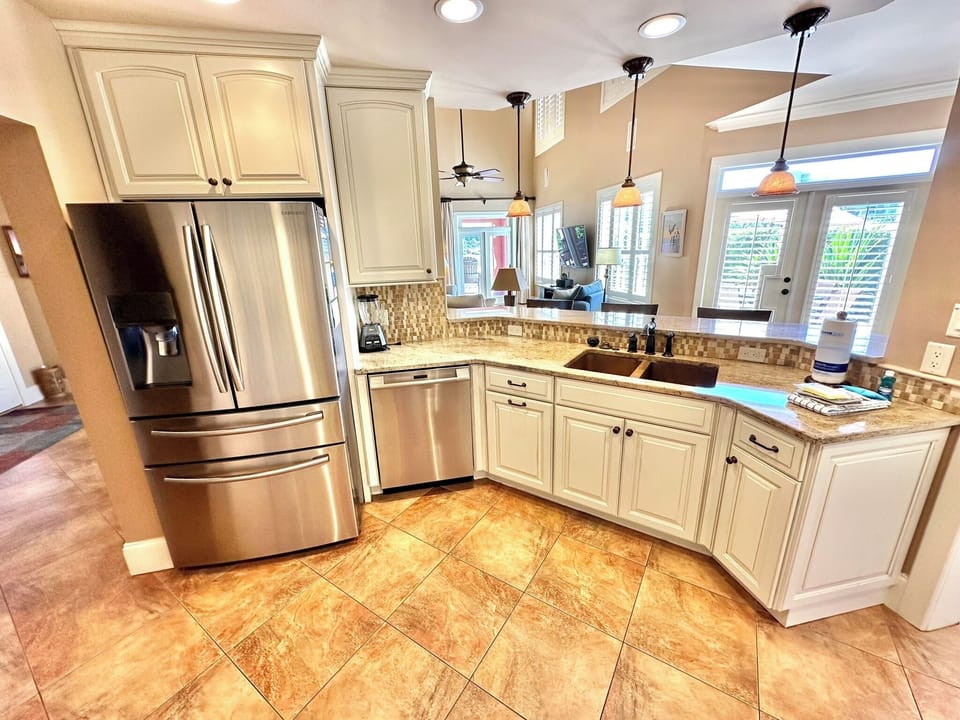 Fully stocked kitchen