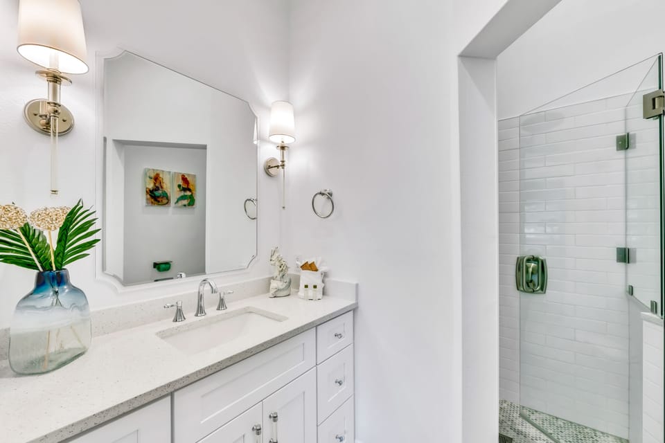 Third Bathroom, Ensuite