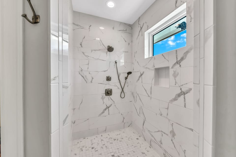 Primary Bathroom, Ensuite