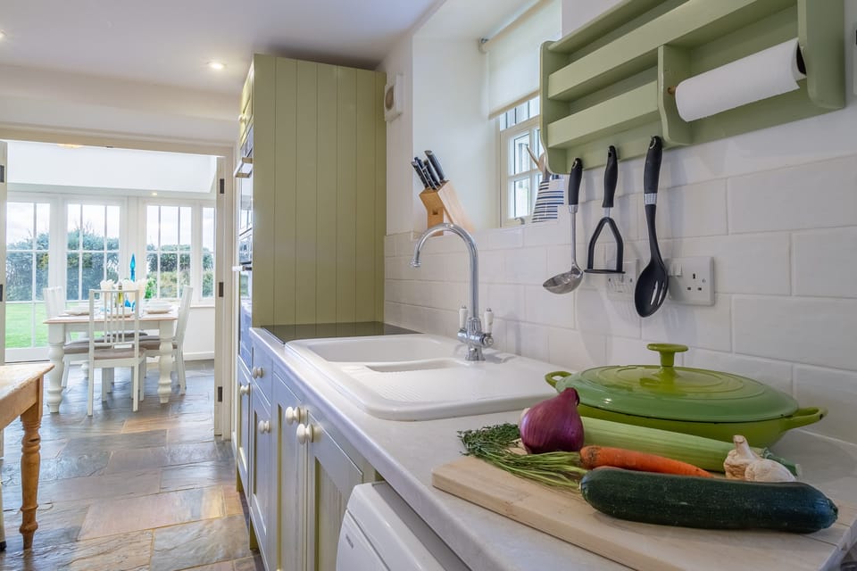 Ground floor: This wonderful Cornish stone cottage has been refurbished and renovated to the highest standards