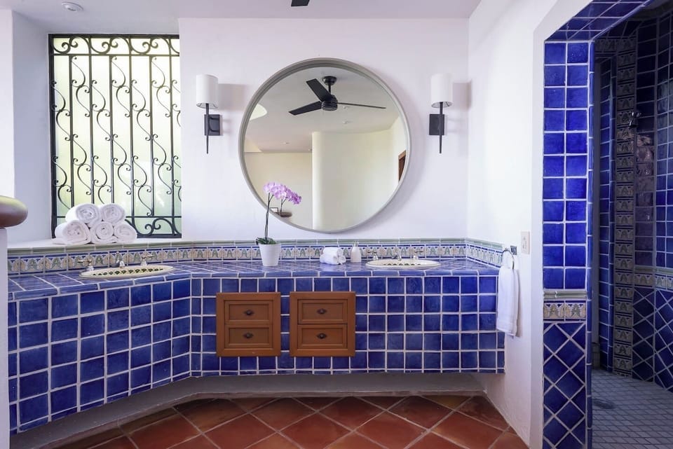 Jungle Bathroom