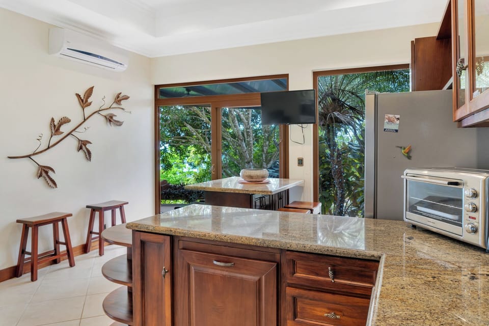 Breakfast nook with incredible sea views.