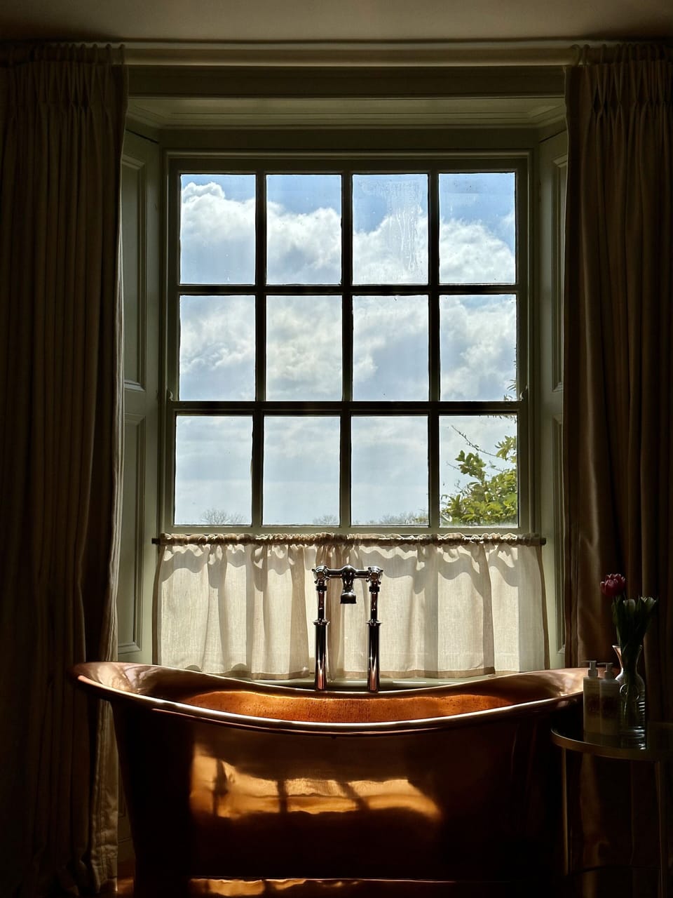 Fort Henry Suite | Premium bedding, pillowtop beds, individually decorated