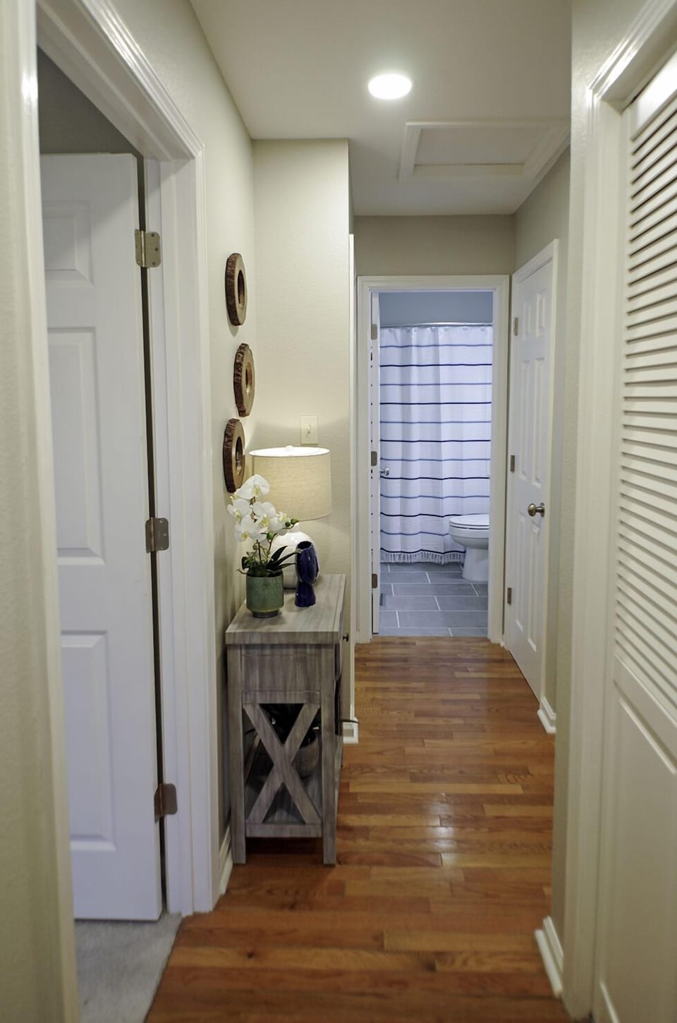 Hallway leading to the bathroom