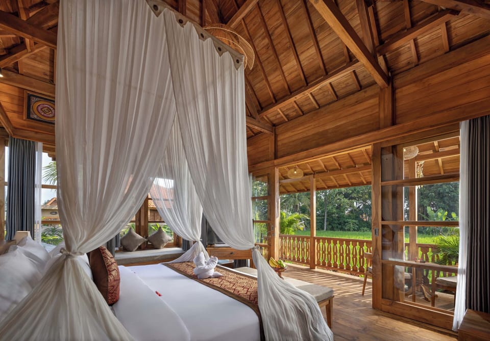 One Bedroom Wooden Private Pool Villa | Premium bedding, minibar, desk, laptop workspace