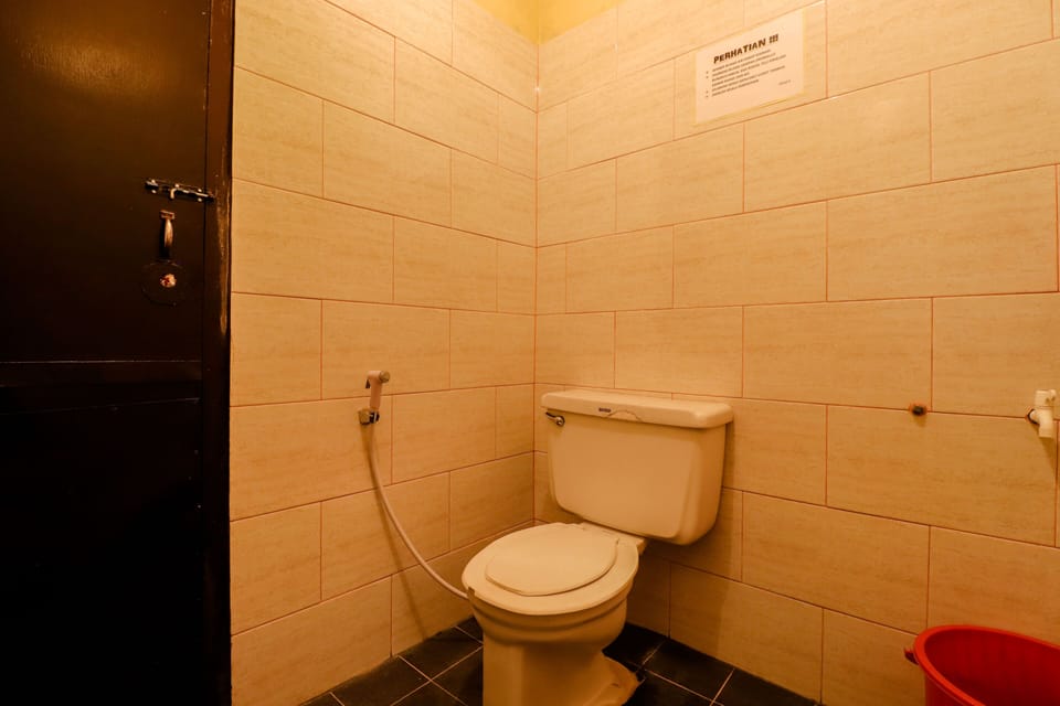 Double Room | Bathroom | Shower, towels