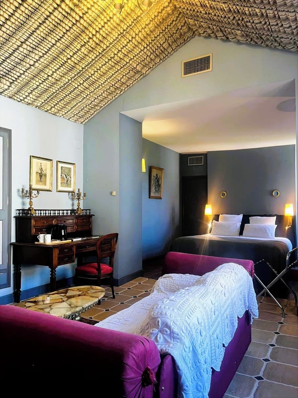 Junior Room, Non Smoking | Premium bedding, individually decorated, individually furnished, desk