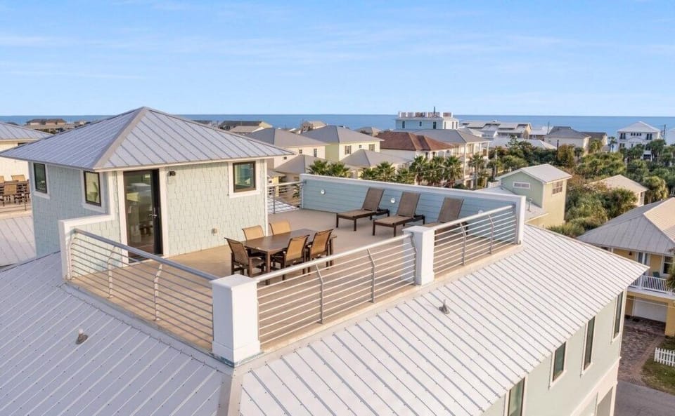 Gulf Views From The Roof