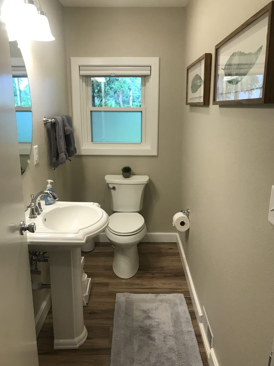 Powder room