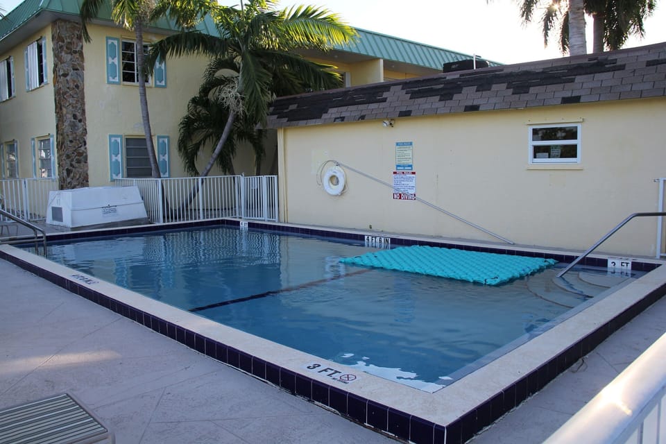 Community pool- heated during the winter months.