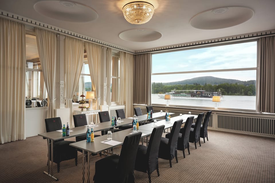 Rheinhotel Dreesen Hotel in Königswinter