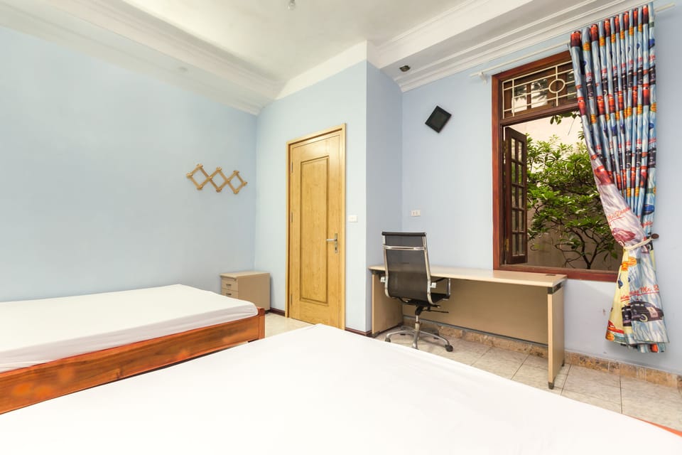 Superior Quadruple Room | Desk, soundproofing, free WiFi