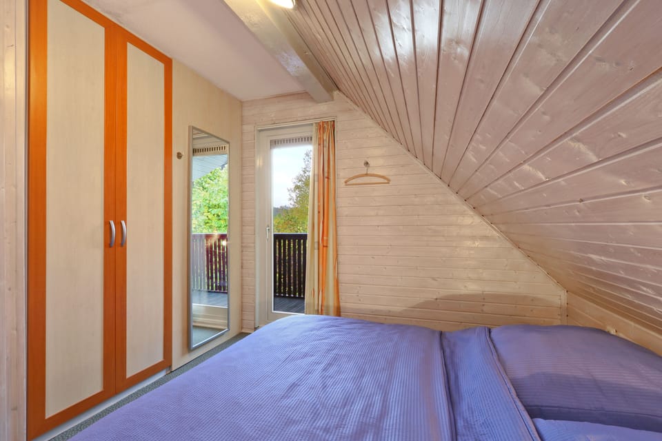 House, 3 Bedrooms | 3 bedrooms, individually decorated, individually furnished