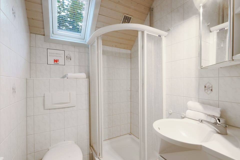 Seepark Kirchheim Ferienhaus bei Simone House in Kirchheim