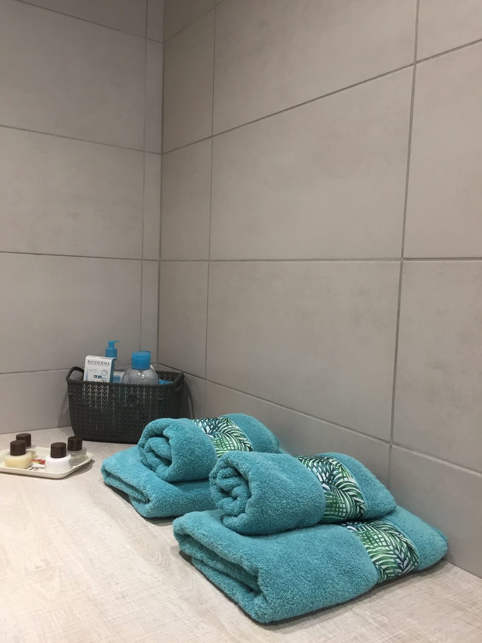 Family Duplex, 2 Bedrooms, Non Smoking, Terrace | Bathroom amenities | Shower, rainfall showerhead, designer toiletries, hair dryer