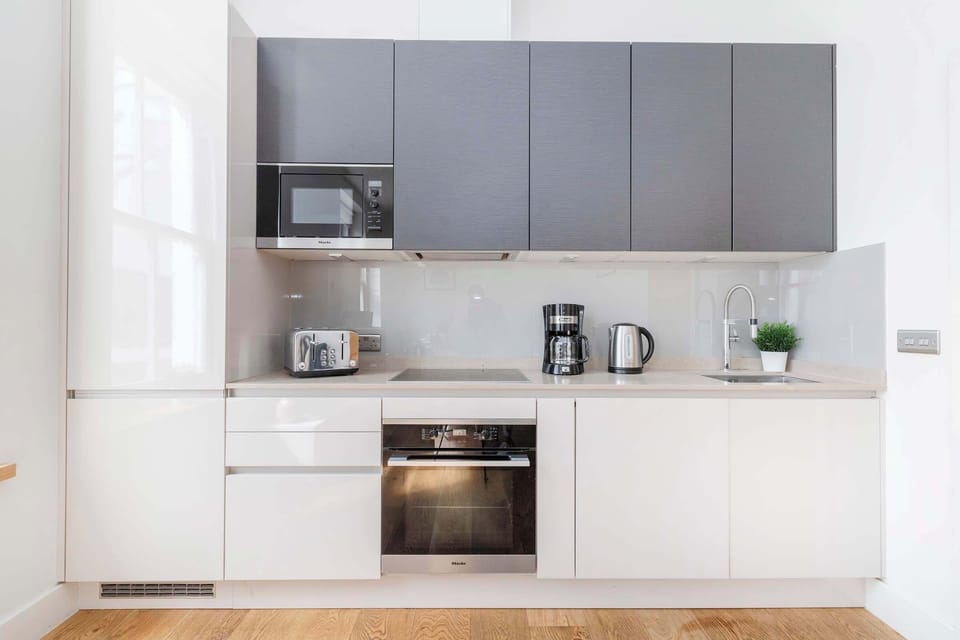 The kitchen is fully equipped to prepare a simple meal