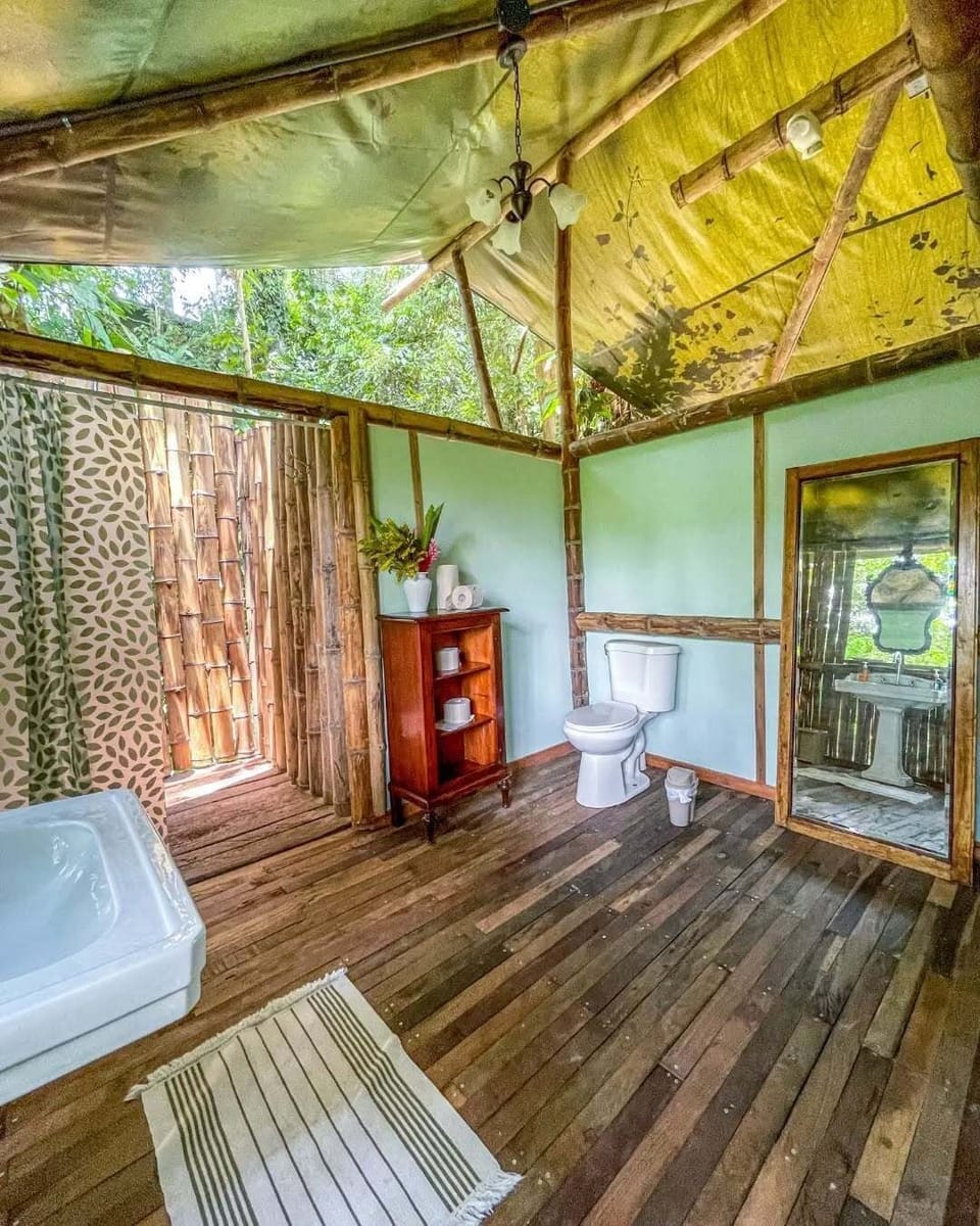 Glamping Tent - Hemingway | Bathroom | Shower, free toiletries, hair dryer, towels
