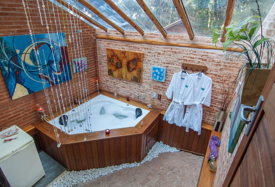 Di Cavalcanti | Private spa tub