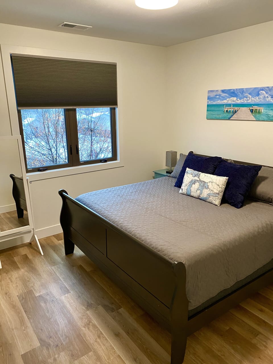 Extra bedding, iron, ironing board, alarm clock charged IPhone and Apple Watch. 