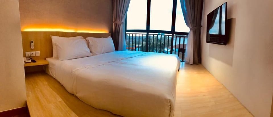 Tatami Room | In-room safe, desk, blackout drapes, soundproofing