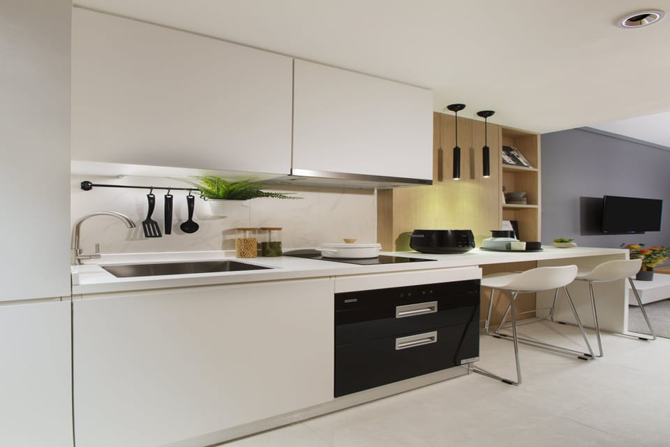 Mini-fridge, stovetop, electric kettle