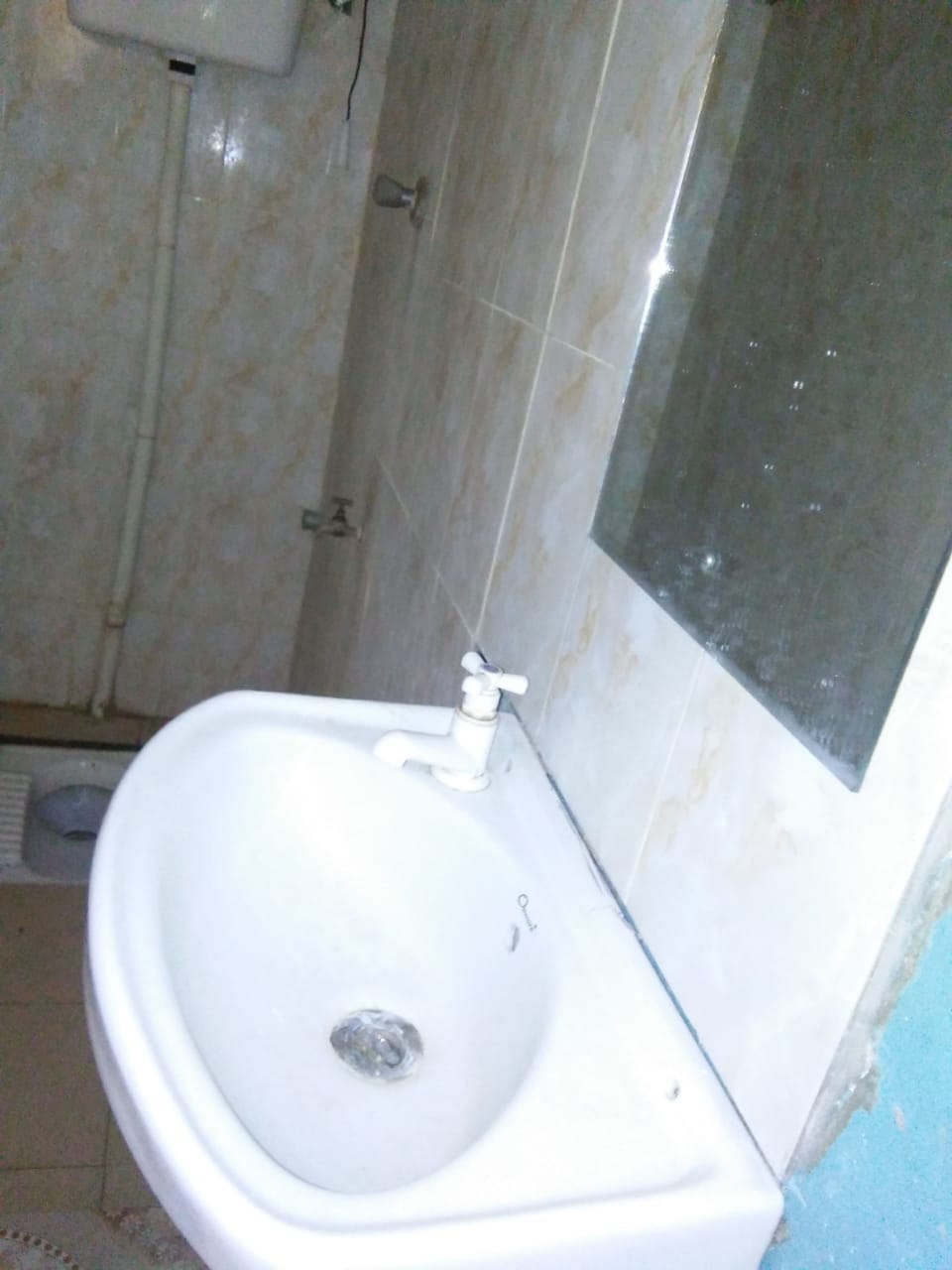 Standard Room | Bathroom | Shower, rainfall showerhead, free toiletries, towels