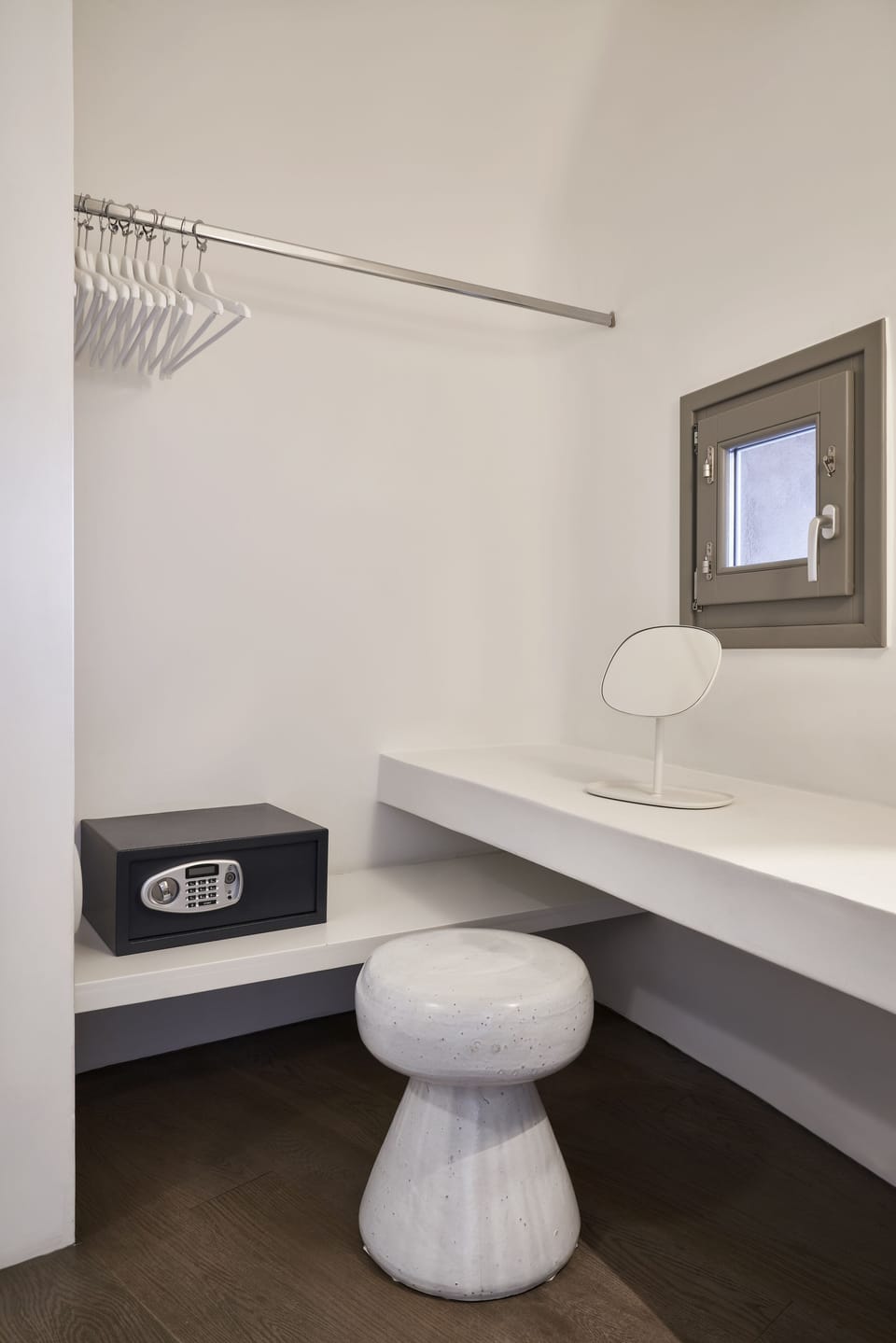 Infinity Pool Suite Sea View | Living area | 20-inch flat-screen TV with cable channels, TV