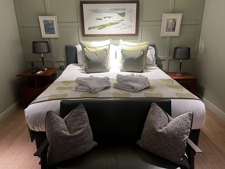 Classic Double Room | In-room safe, individually decorated, individually furnished, desk