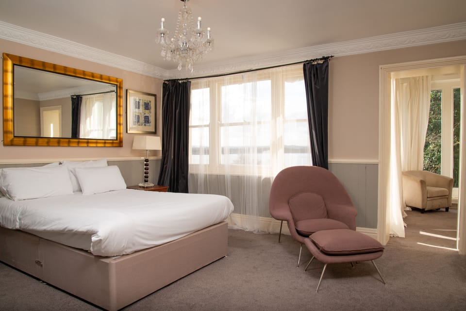 Superior Double Room with River View | In-room safe, desk, iron/ironing board, free WiFi