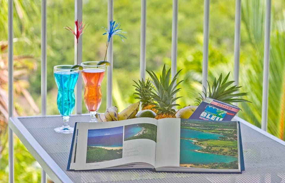 The balcony and breakfast area