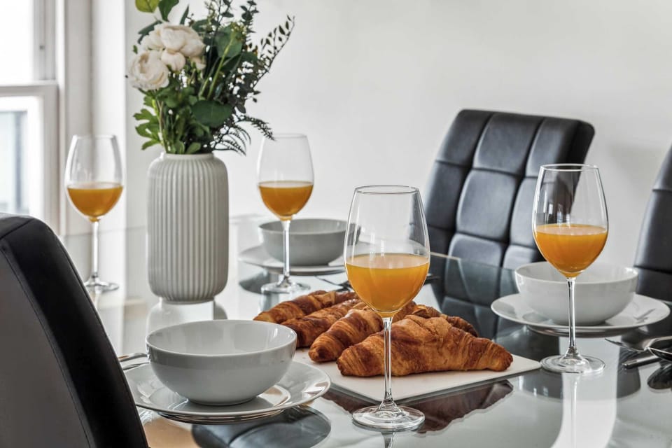 Dining details