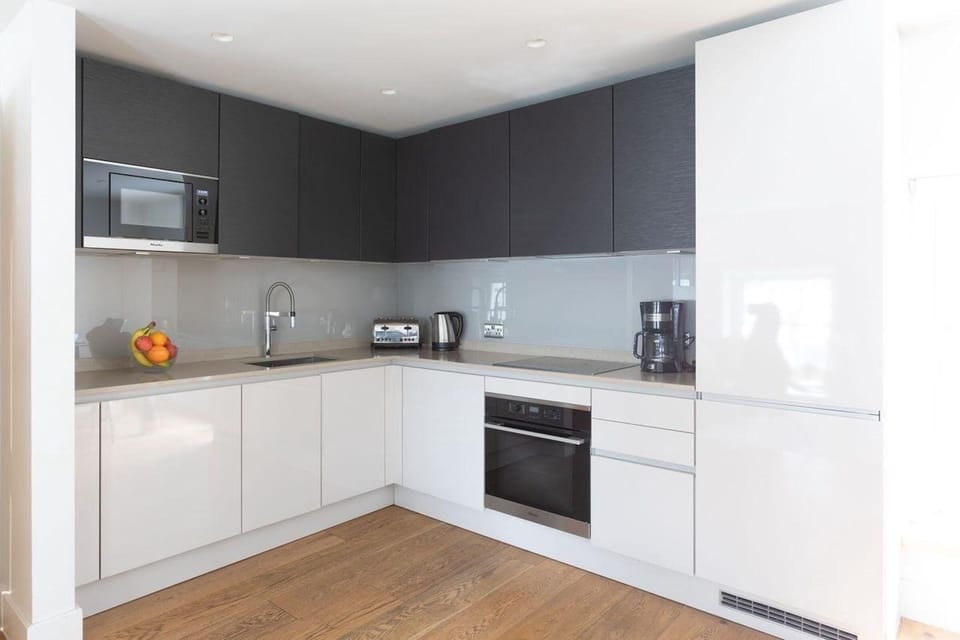 The kitchen is fully equipped to prepare a simple meal