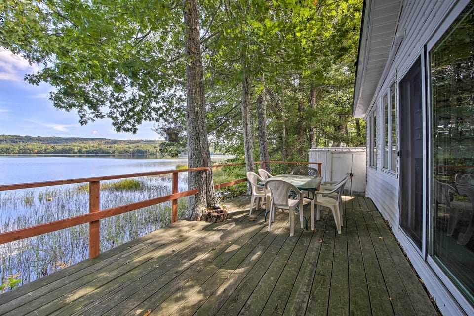 Private Deck