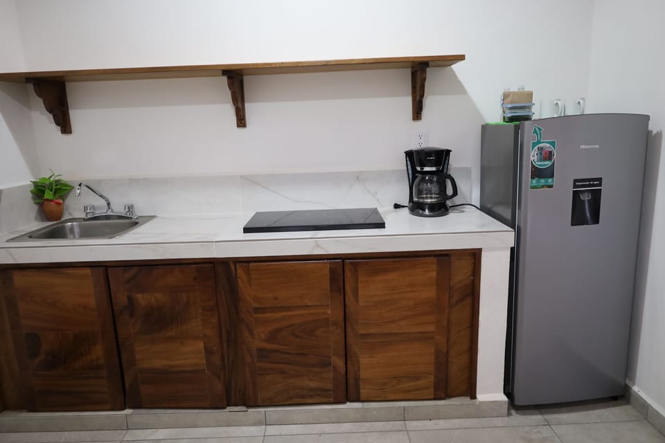 Room | Private kitchen | Mini-fridge, cookware/dishes/utensils