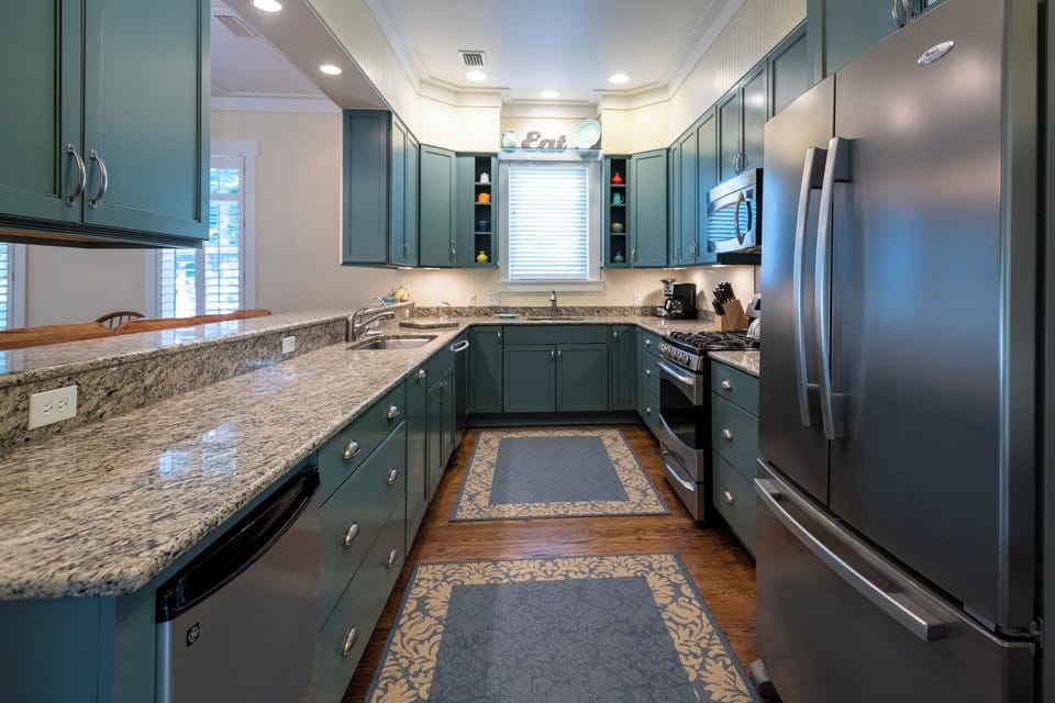 Kitchen (2)