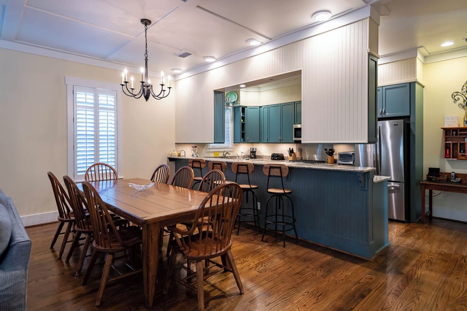Dining, Kitchen