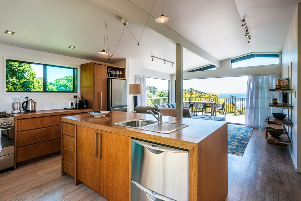 kitchen (1)
