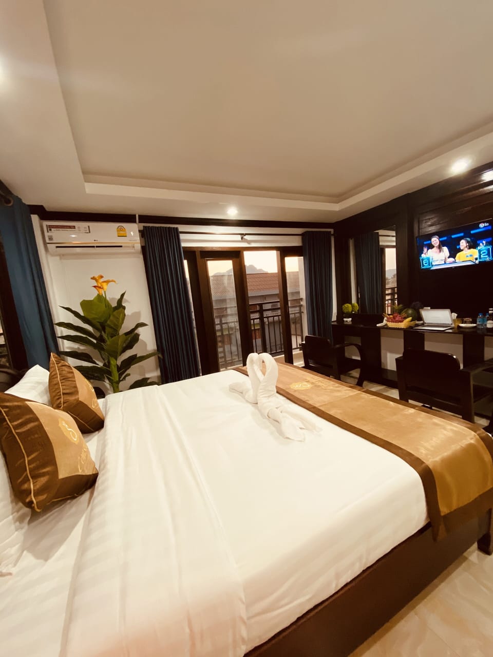 Deluxe Double With Balcony | Free minibar items, in-room safe, laptop workspace, free WiFi