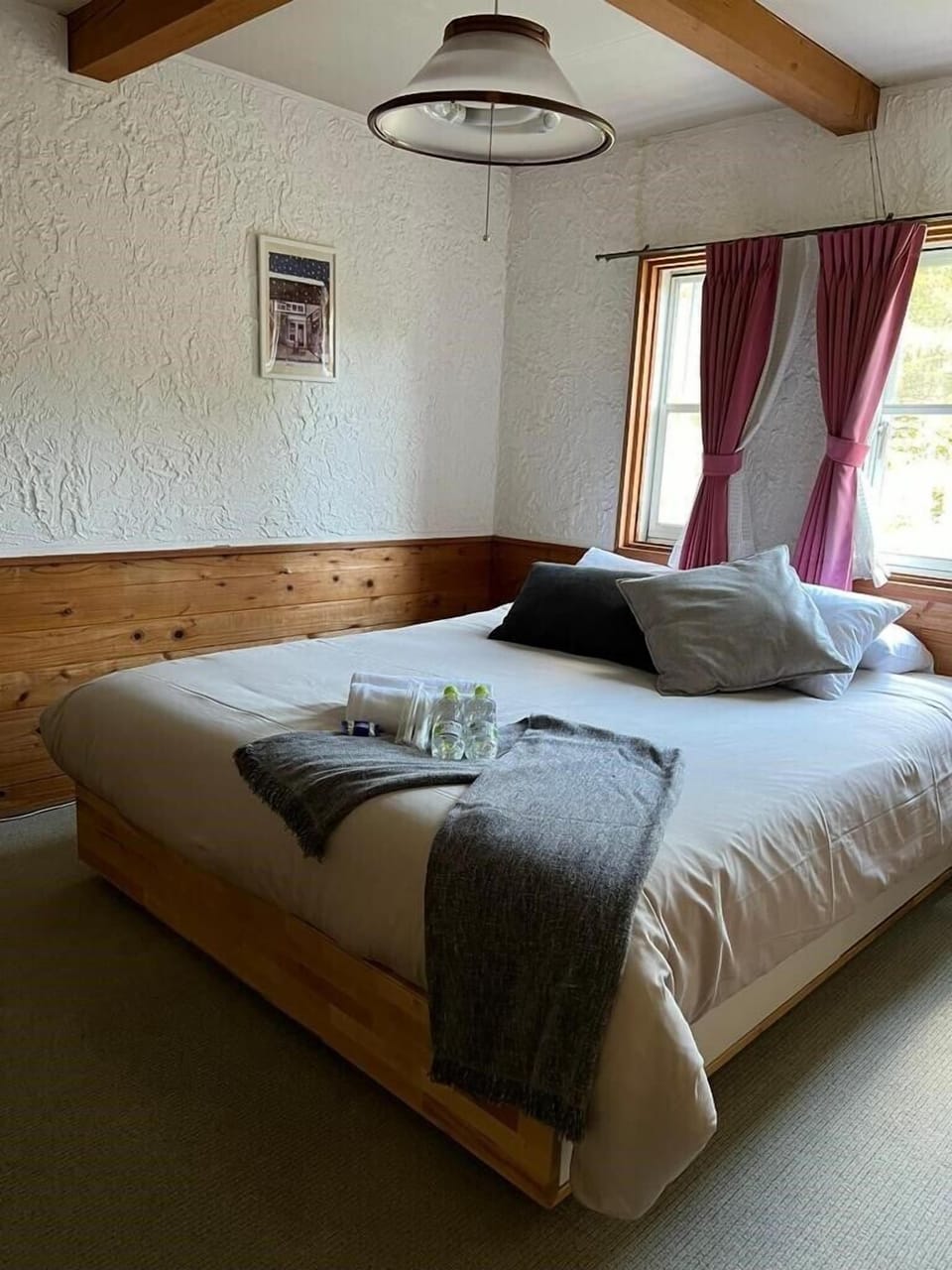 Queen Room | Free WiFi, bed sheets