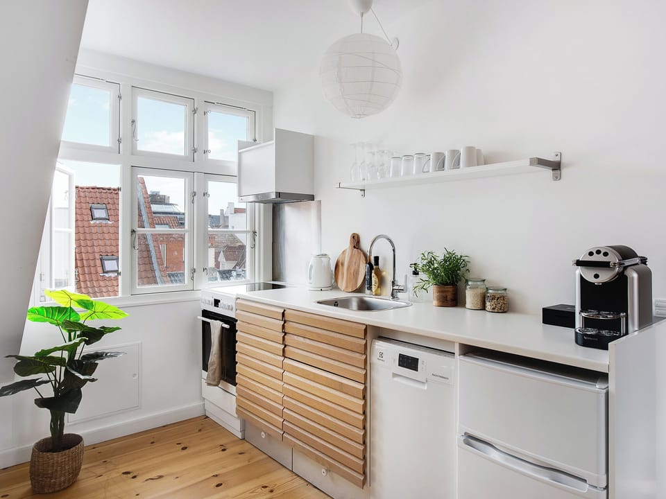 Apartment, 1 Bedroom, City View | Interior