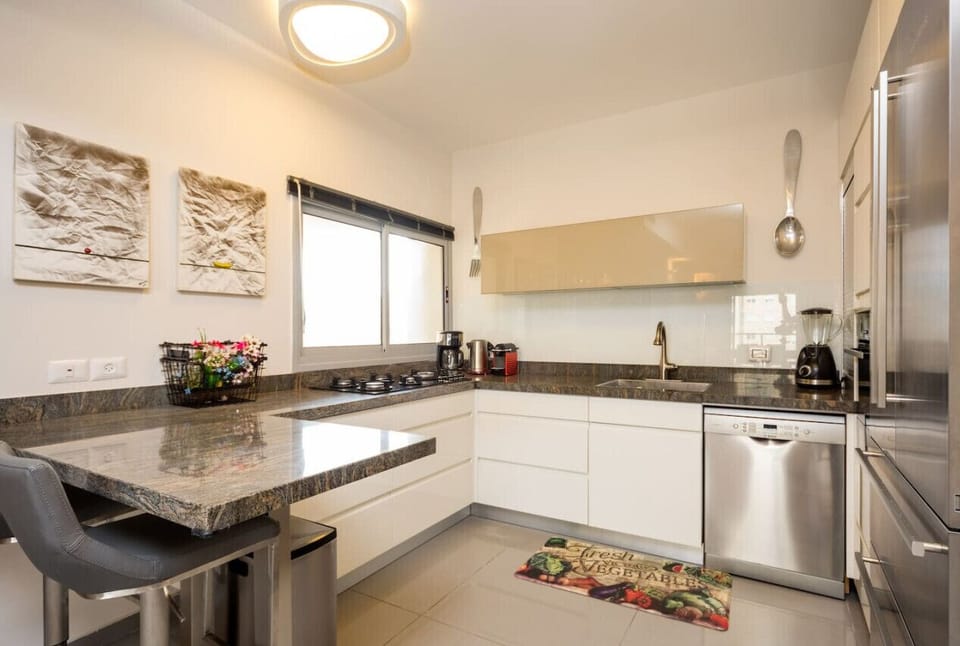 Spacious kitchen