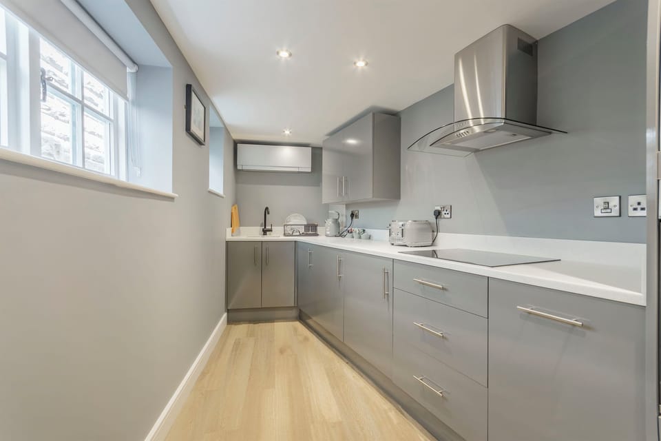 Old School Room | Private kitchen | Coffee/tea maker, electric kettle
