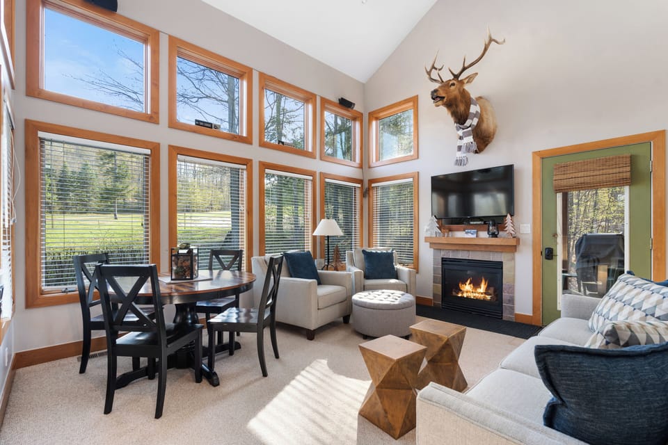 Summer Lodge at Boyne Mountain - A wonderful condo with new furniture upstairs and down.  Outside deck directly on the mountain with gas grill.  Condo is a short walk to all the fun at the base of Boyne Mountain!  Book Today!