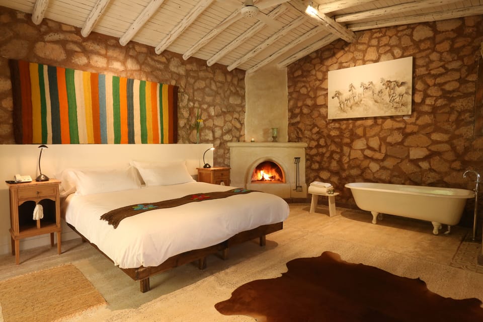 Stone Suite | Premium bedding, down comforters, minibar, in-room safe