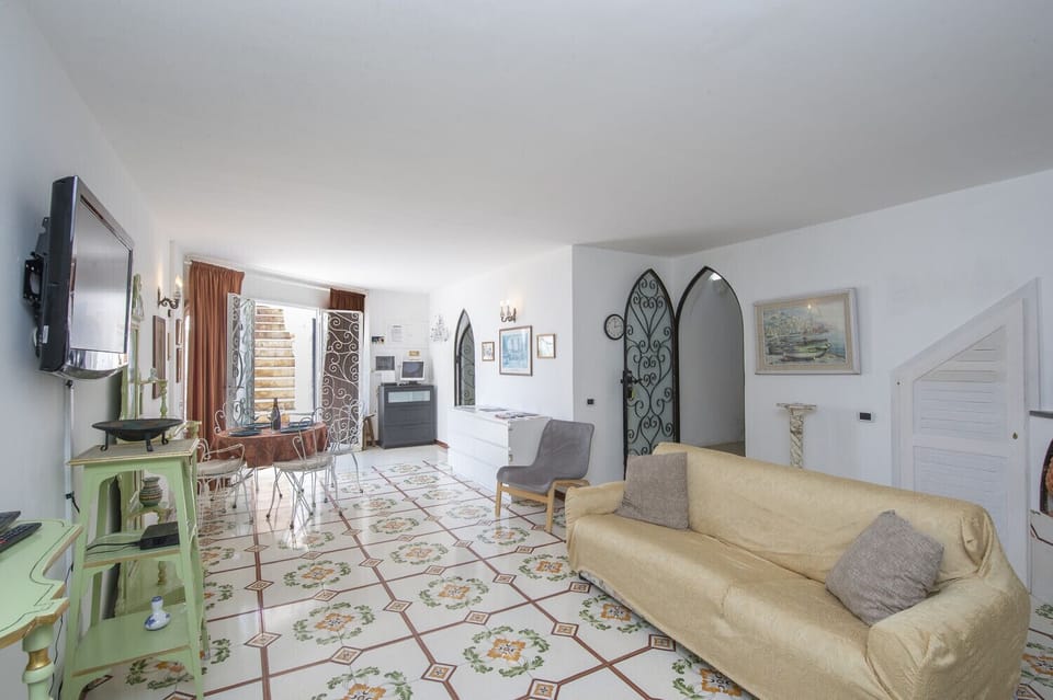 Villa, 5 Bedrooms | Living area | Flat-screen TV