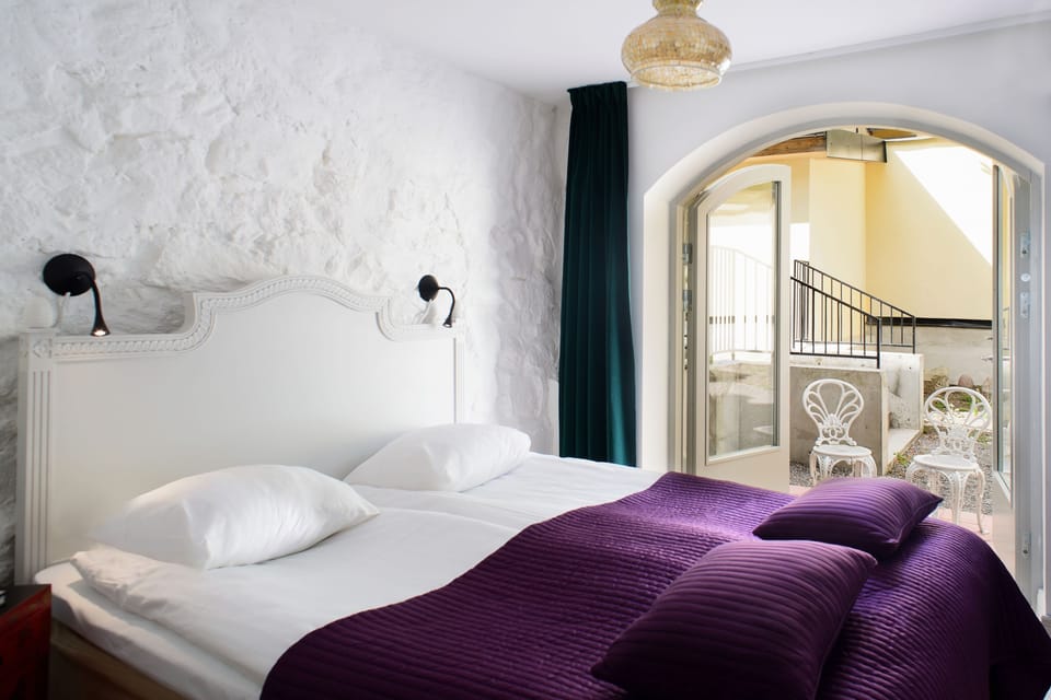 Economy Double Room (Width: 140 cm / 55 inches) | Desk, free WiFi, bed sheets