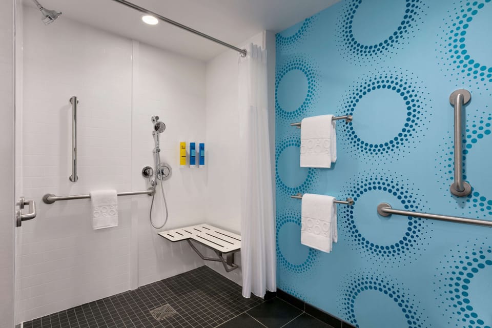 Bathroom shower