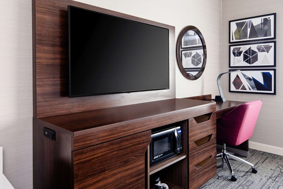 Room, 2 Queen Beds, Accessible, Bathtub | Desk, laptop workspace, free WiFi, bed sheets